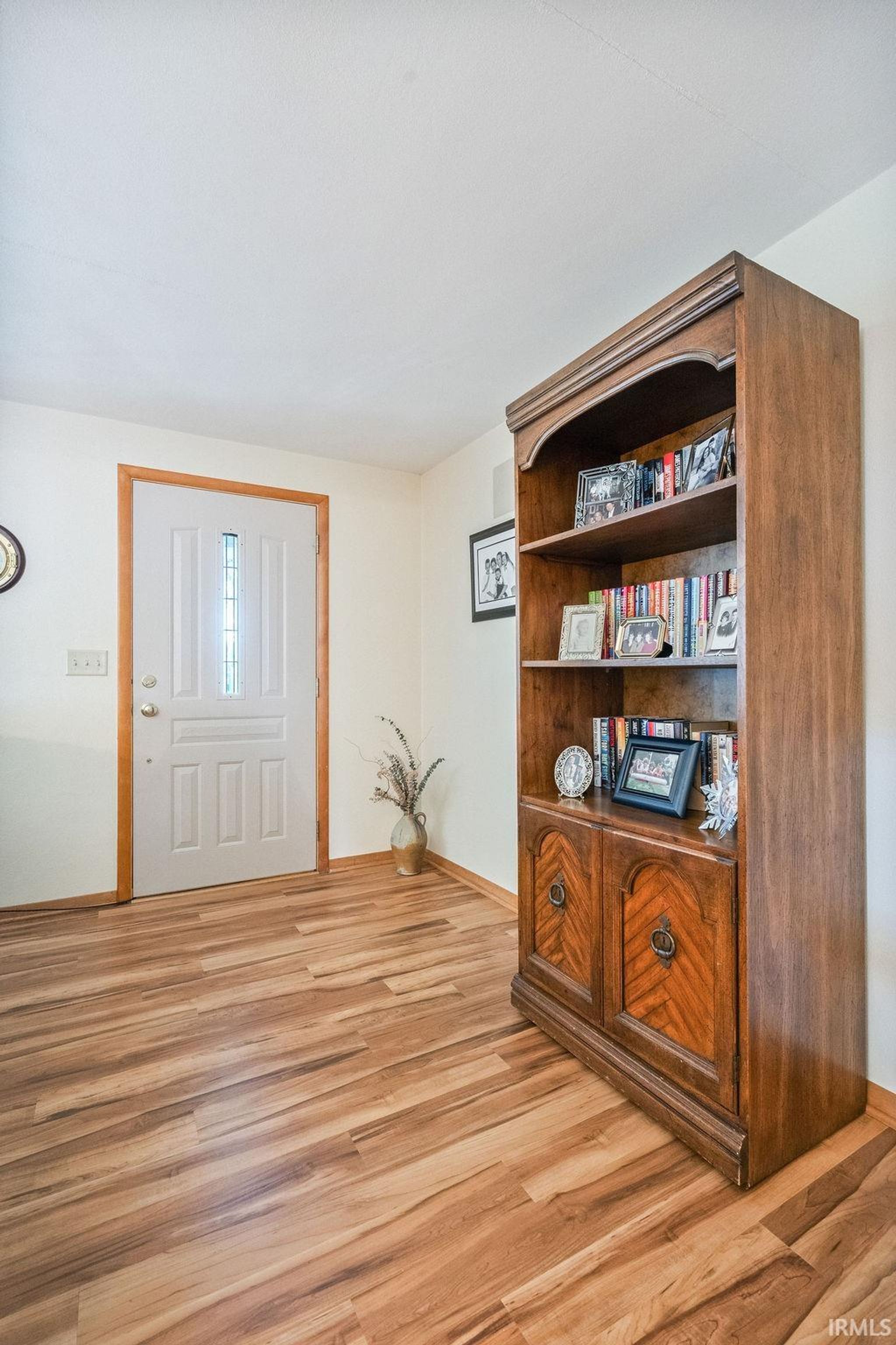 Image of 34 Oak Street